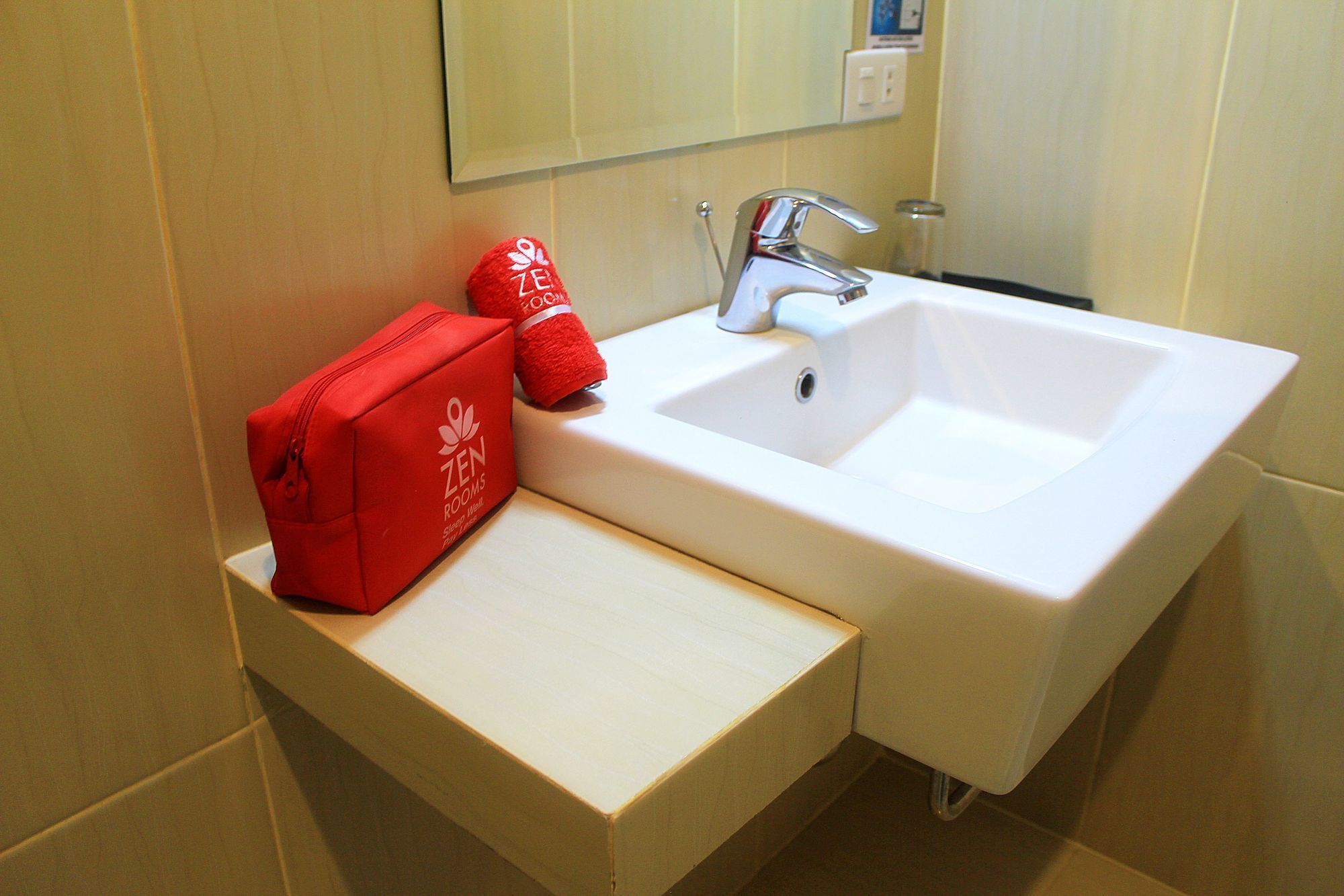 Zen Rooms Bukit Tunggul Μπαντούνγκ Εξωτερικό φωτογραφία