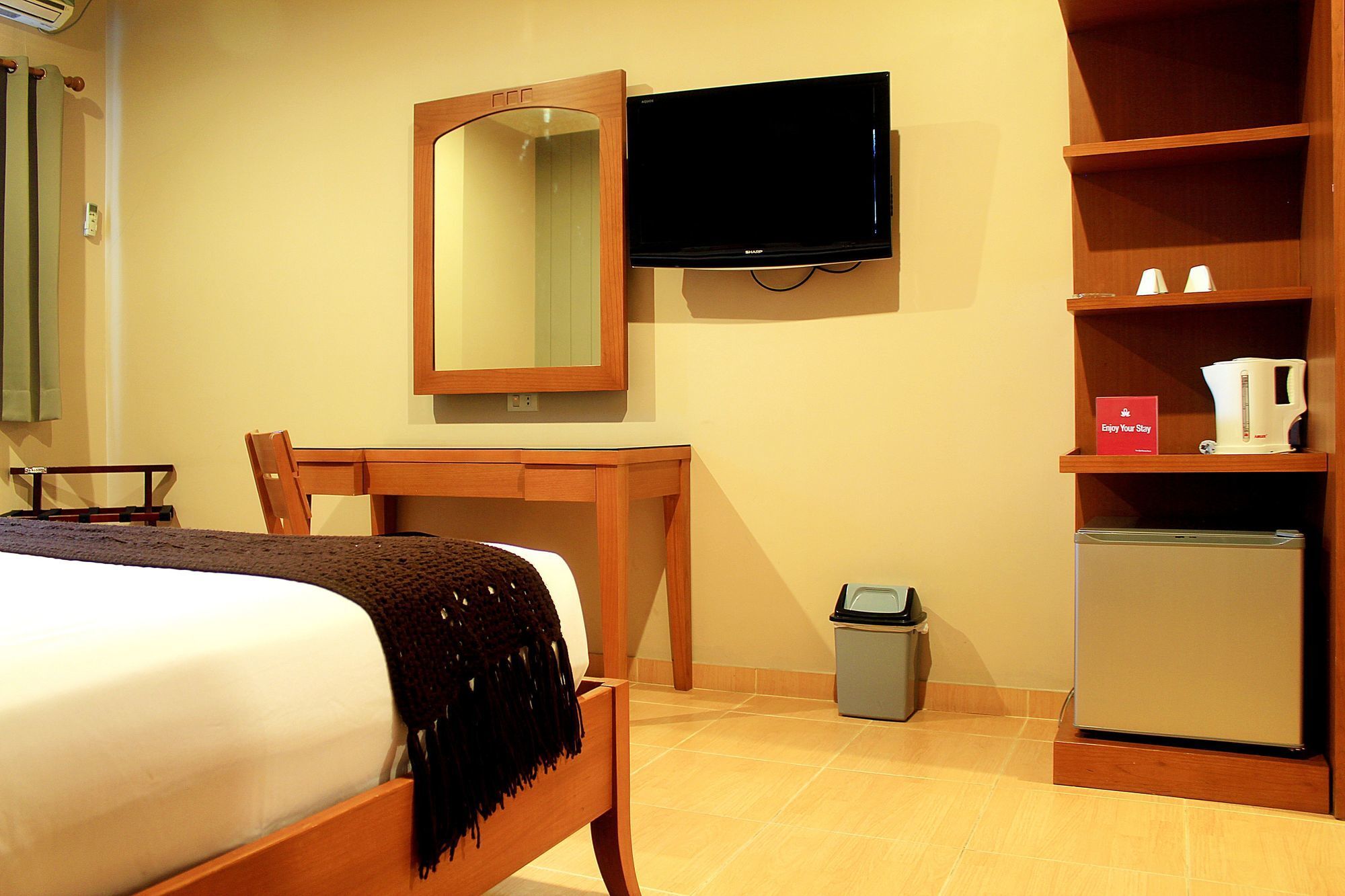 Zen Rooms Bukit Tunggul Μπαντούνγκ Εξωτερικό φωτογραφία